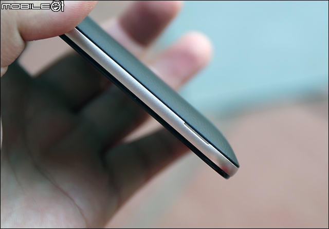 5000mAh超大電量 -- 華碩 ASUS ZenFone Max 開箱 + 反向回充測試