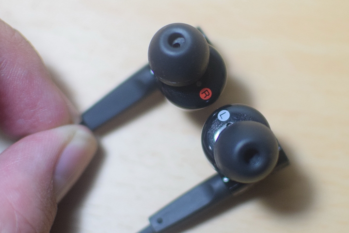 通勤就是演唱會 SONY MDR-XB70AP 讓小丸體驗不一樣的 通勤生活