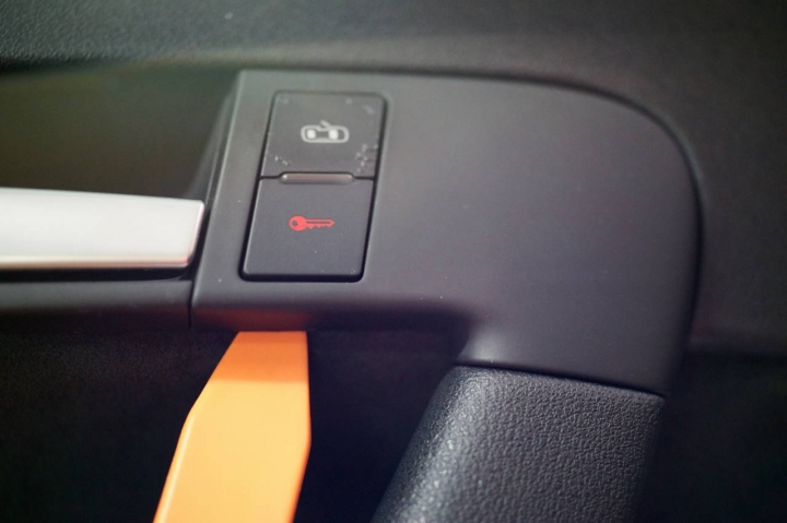 AUDI 環保內裝 DIY補漆