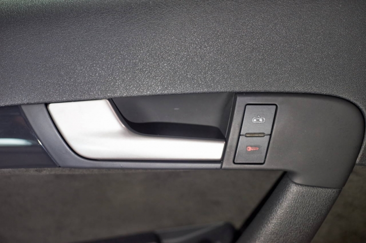AUDI 環保內裝 DIY補漆