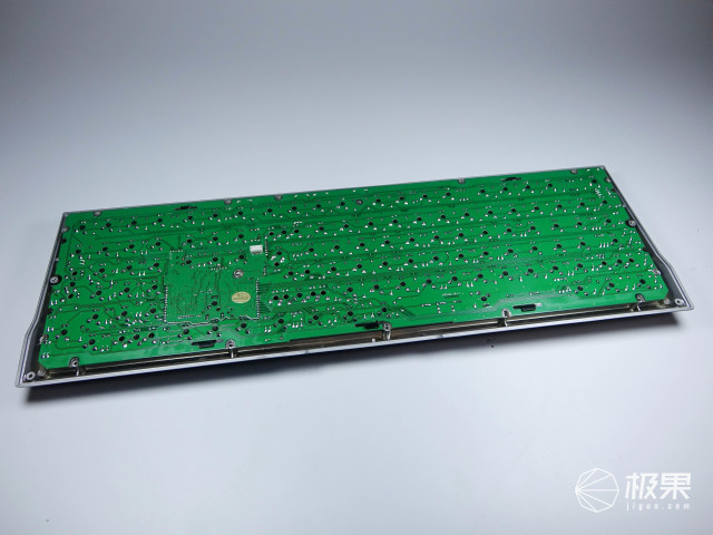 [開箱] 德國櫻桃 Cherry MX Board 6.0 機械式鍵盤 青軸