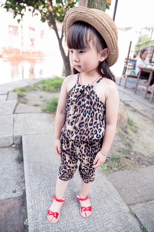 夏季女童時尚穿搭