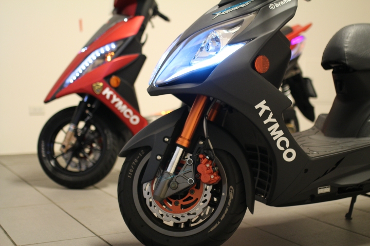 「外星人駕到」YAMAHA JOG FS 簡易開箱