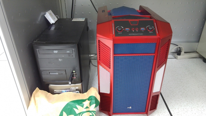 AeroCool XPredator Cube BR Editon 簡易開箱