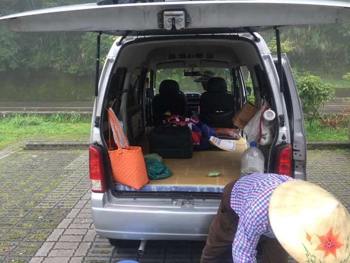 1050704 塔塔加麟趾山輕鬆健行