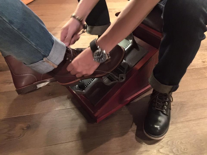 RED WING 8111