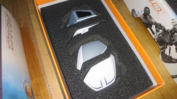[開箱]Mad Catz Cyborg M.M.O.7 雪白版