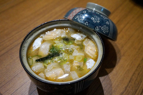 [南京復興] Haraipai 腹一杯 : CP值爆表的日式料理 - 手掌生蠔/握壽司/串燒/ 每一樣都好好吃怎麼辦!