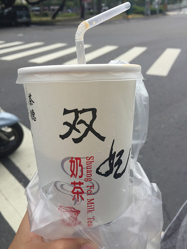 【食記】高雄鹽埕區。大ㄎㄡ胖碳烤三明治&双妃奶茶