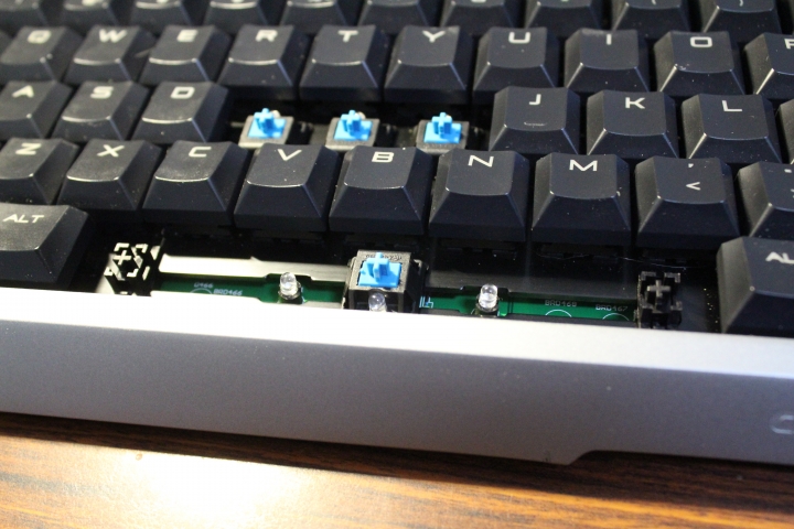 [開箱] 德國櫻桃 Cherry MX Board 6.0 機械式鍵盤 青軸