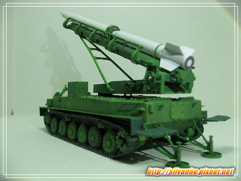 紙模 - Luna 2p16火箭裝甲車
