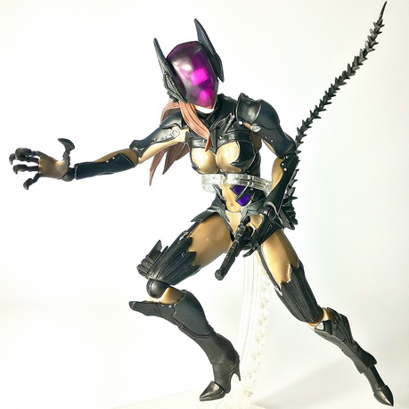 【開箱】PLAY ARTS 改 變體版 貓女 開箱文