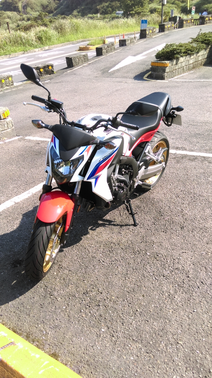 (開箱)2016 6月出廠 HONDA CB650F 交車開箱-出遊更新