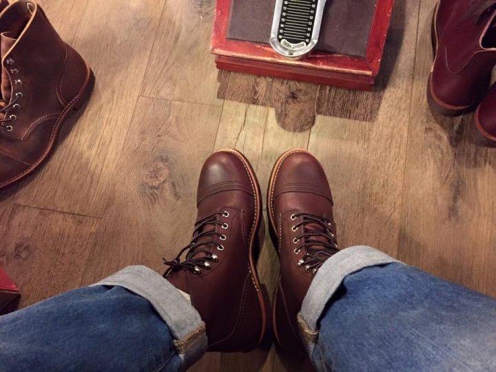 RED WING 8111