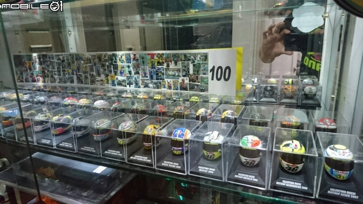 Minichamps 1:8 安全帽  和 BBR F458 GT3 1:18 / 1:43  Valentino Rossi 分享