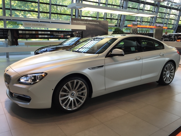 請問BMW汽車博物館拍的這輛車的型號是?