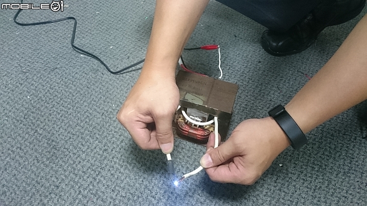 看網路的文章,DIY 自製點焊機