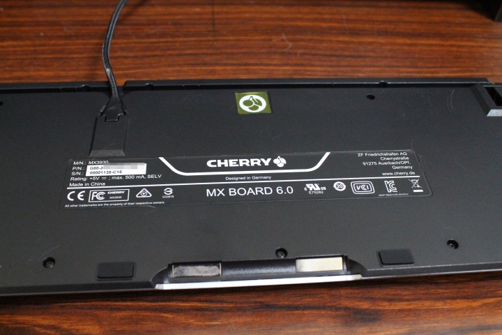 [開箱] 德國櫻桃 Cherry MX Board 6.0 機械式鍵盤 青軸