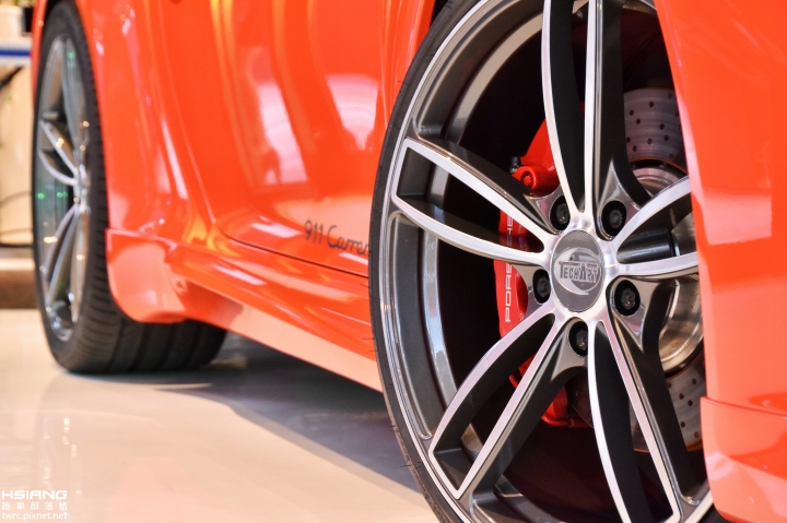 小改款大躍進，TechArt for 991.2 Carrera S熔岩渦輪蛙