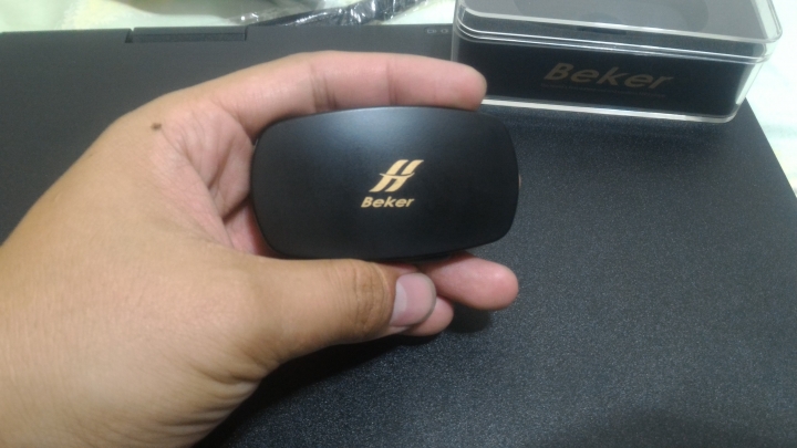 IDOTCOM - 音樂貝殼 Beker 真的不怕水的音樂播放器-開箱