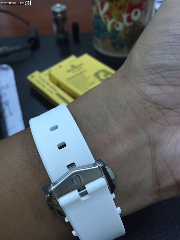 OMEGA SNOOPY 換錶帶!! Rubber B 上身~~~