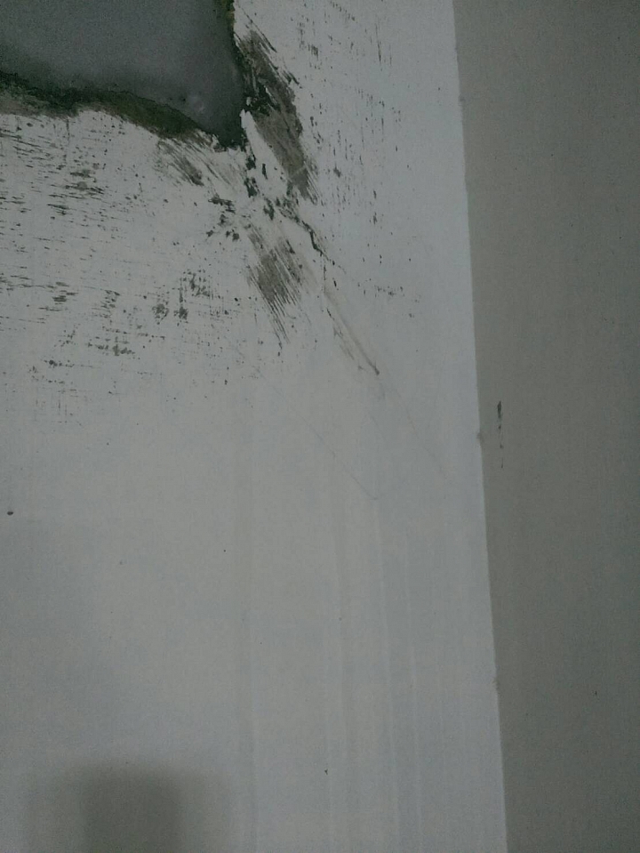 封窗後漏水…請教版上神人