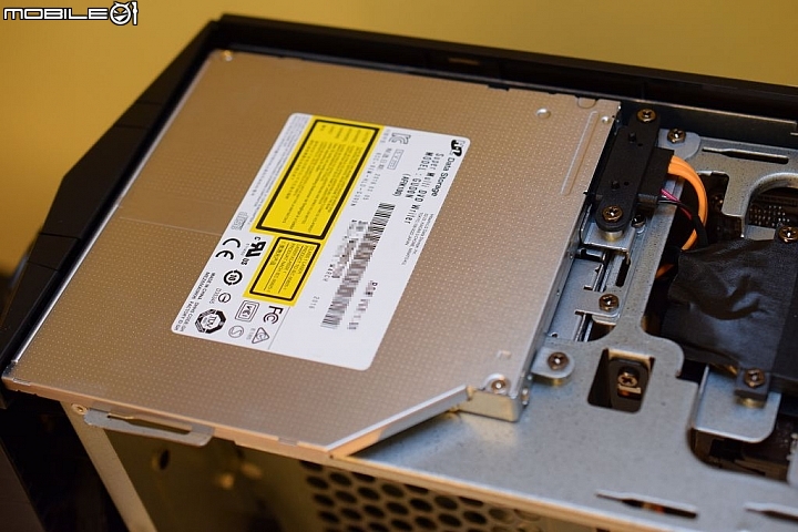 [開箱] 盾與刀的結合 msi Aegis 電競遊戲機