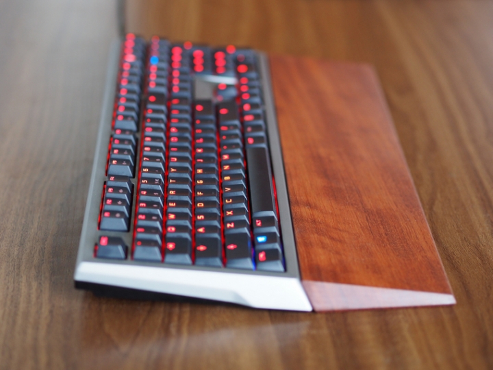 [開箱] 德國櫻桃 Cherry MX Board 6.0 機械式鍵盤 青軸