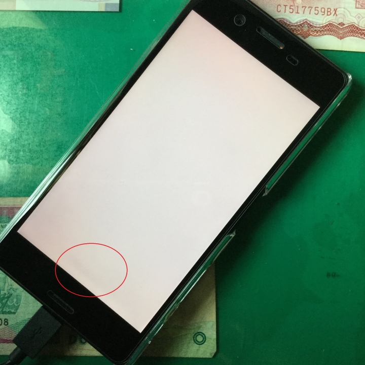 sony x performance 剛買來的 螢幕問題