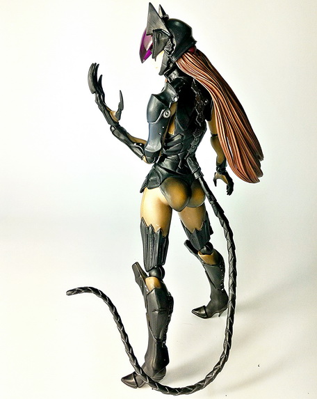 【開箱】PLAY ARTS 改 變體版 貓女 開箱文