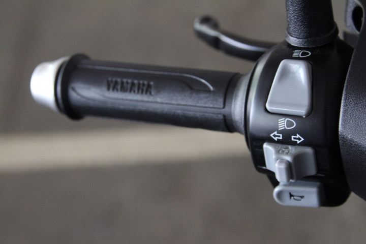 「外星人駕到」YAMAHA JOG FS 簡易開箱