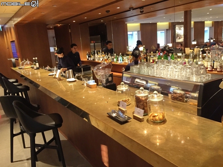 國泰航空CX409 TPE-HKG 空中巴士A350商務艙搭乘體驗分享