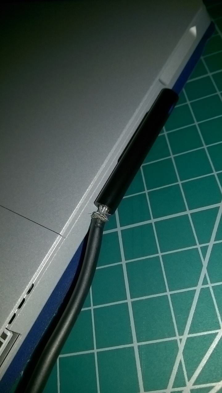 surface pro 4 充電頭脫落