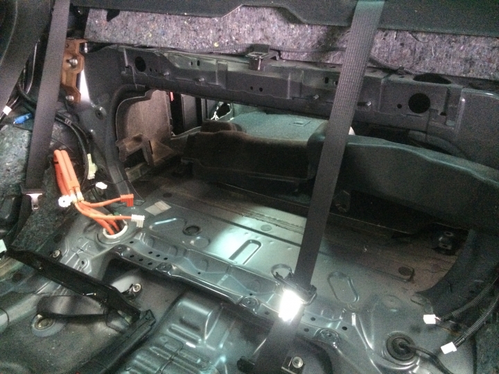 camry hybird 換大電池記(內有保固問題)(0708更新在本文)