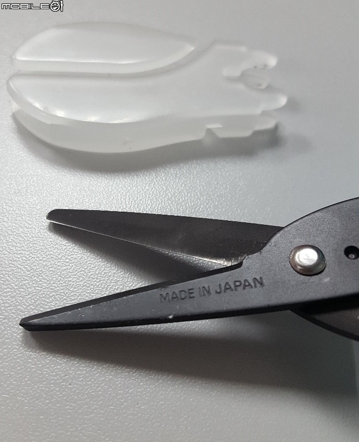 [開箱分享] 日本HARAC 適合小孩用的剪刀、勞作用具 [圖多]