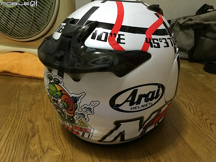 [開箱]人生第一頂Arai [Arai Quantum-J Haga Monza]新增心得