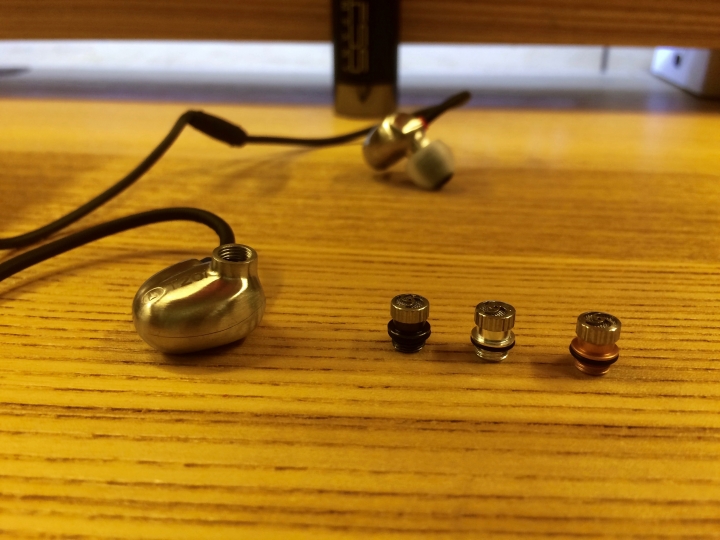 『開箱』RHA T20i 來自英國 ! SOUND.ENGINEERED.
