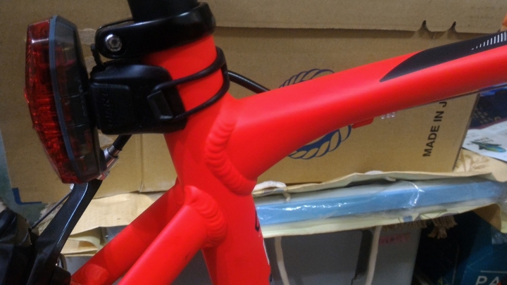 [開箱] 2017 CONTEND 1 紅