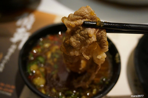 【台北】偵軒精緻日式小火鍋：時尚、豐富人氣十足的萬隆火鍋/火鍋好選擇/萬隆捷運站美食