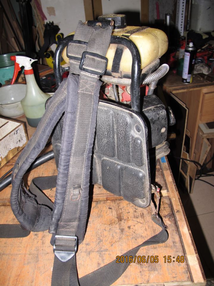 個人簡易工程-第70篇- 日本製造 全能 ZENOAH 小松 41.5cc cc 9 公斤 背負式 割草機 BK 4301 - 全機大保養 清潔 整理 維修 （收購篇） -製作紀錄