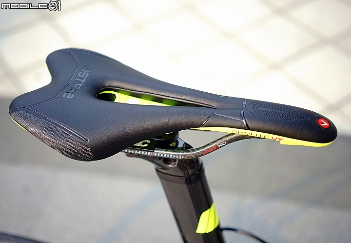 CIPOLLINI RB800 一級爬坡型碳纖公路車
