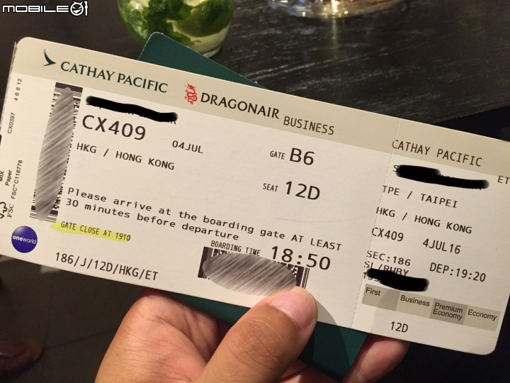 國泰航空CX409 TPE-HKG 空中巴士A350商務艙搭乘體驗分享