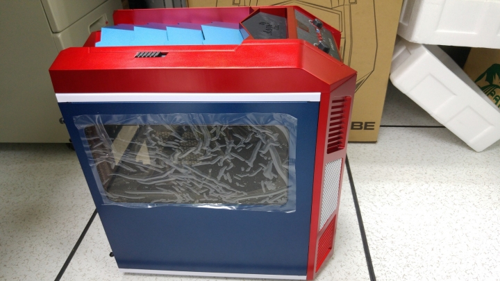 AeroCool XPredator Cube BR Editon 簡易開箱