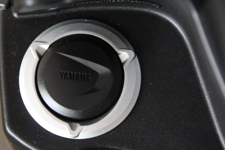 「外星人駕到」YAMAHA JOG FS 簡易開箱
