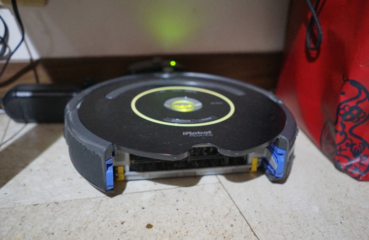 [開箱文] ZEBOT智小兔掃地機器人 兩週使用心得