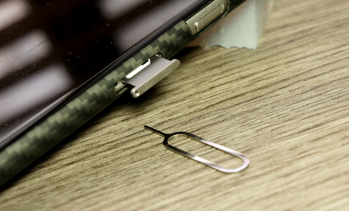 [開箱]Evutec Karbon S Osprey 克維拉纖維 複合材質 iphone 6 保護殼