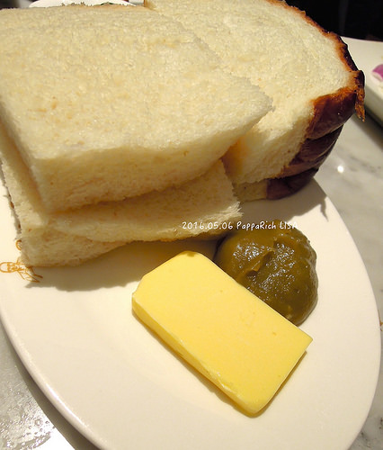 [食記] 台北 大安  PappaRich 金爸爸 馬來西亞風味餐廳 - 來自馬來西亞的連鎖店，怎麼點都好吃～