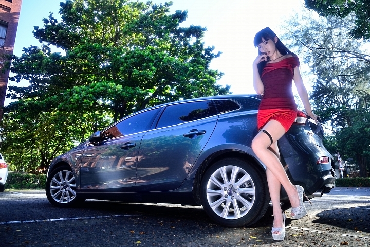 2014 V40 T4與小瑜午後的邂逅