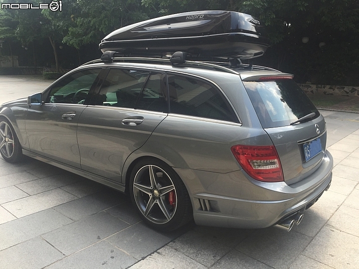2016年款Mercedes Benz R400