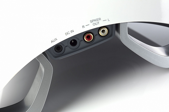 [開箱] 視覺能影響聽覺 Edifier 漫遊者 e3360BT 藍芽 2.1聲道 遊戲喇叭